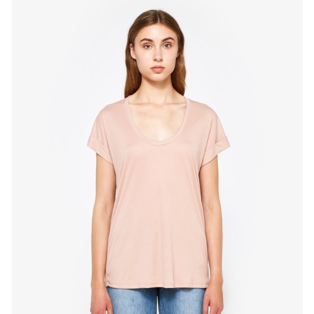 Need Supply T shirt